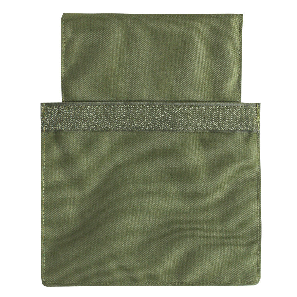 A green fabric pouch with a flap and hook-and-loop closure—perfect as the Caliber Armor VAS Side Plate Insert (2PCS/Pack) for your Condor Outdoor plate carrier.