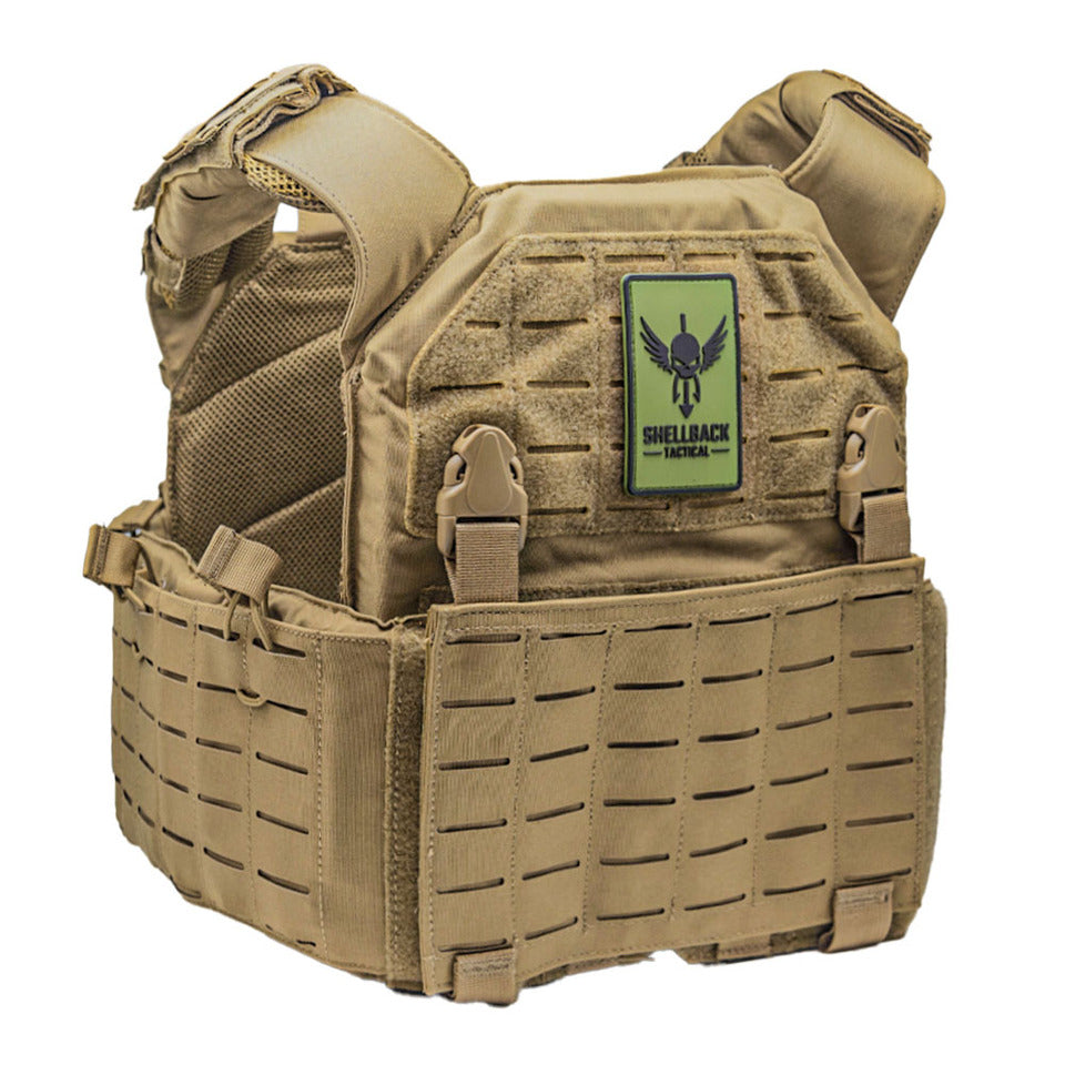 A Shellback Tactical Rampage 2.0 Plate Carrier with a green tag on it.